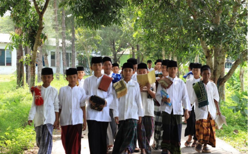 Nur Ul Ilmi Tirtamulya